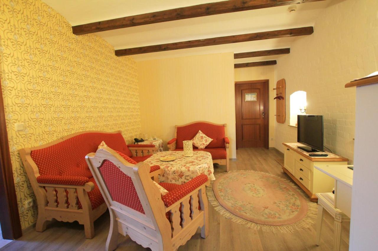 Landhaus Hotel Romantik Гота Экстерьер фото